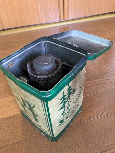 ホエーブス625 角缶