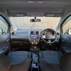 ★修復無！実走行6.5万㌔！禁煙車！ノート【X　DIG-S】純正メモリーナビ！フルセグ！スマートキー！Pスタート！ETC！アイドリングストップの画像
