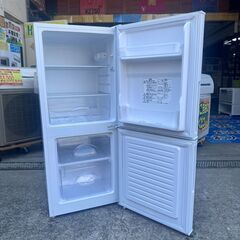 ニトリ、2台目向けのスリムな125L冷凍庫 - 直販44,900円 | マイ