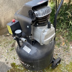 エアーコンプレッサーの画像