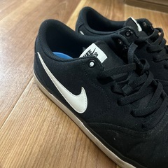 NIKE SB スニーカー 黒 ブラック 28.5m メンズの画像