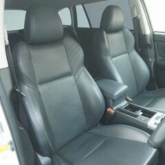 スバル レヴォーグ 　２．０ＧＴ－Ｓ　アイサイト入庫しました☆彡の画像