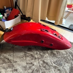 エリミネーター125用 リアフェンダー（レッド）の画像