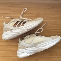 【美品】アディダス　スニーカー　アボゼル　24cmの画像
