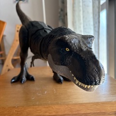 ジュラシックワールド　ティラノサウルスの画像