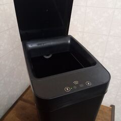 センサー　自動開閉　ゴミ箱の画像