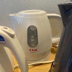 電気ケトル の画像