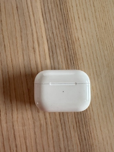 AirPods Pro第1世代(今すぐに来てもらえると1000円引きします)