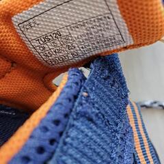 16センチ　asics　サンダルの画像