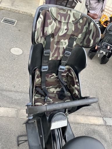 中古ブリヂストン電動アシスト自転車　8.7Ah  後ろ子乗せ付き