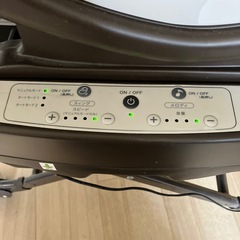 値下げしました！電動ハイローチェアの画像
