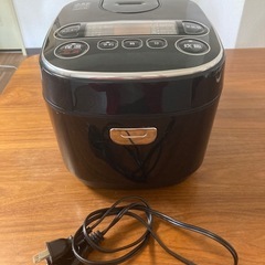 ★アイリスオーヤマ　炊飯器