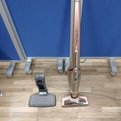 エレクトロラックス（electrolux)☆コードレス掃除機　ZB3114AKS　スタンド付きの画像