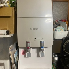 ウォーターサーバー卓上タイプ　フレシャス