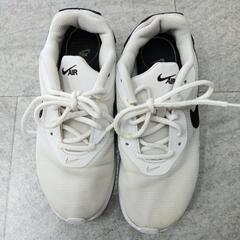 お取引決定　NIKE　スニーカー　23.5cmの画像