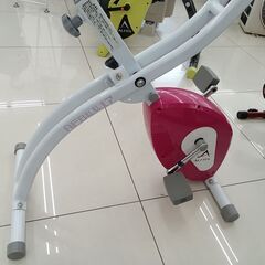 ★ジモティ割あり★ ALINCO エアロバイク ホワイト H105×D100×W46 クリーニング済み HJ6251の画像