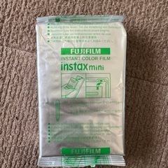 チェキ　INSTAX miniの画像