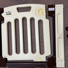 【決まりました】ベビーゲート　箱・部品付きの画像