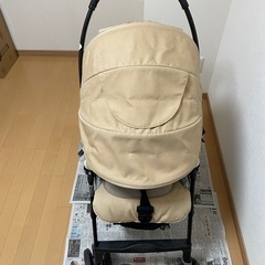 combi ベビーカー　メチャカルハンディ　オート4キャス　エッグショックHF　　の画像