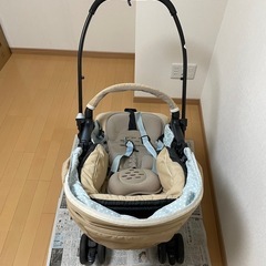 combi ベビーカー　メチャカルハンディ　オート4キャス　エッグショックHF　　の画像