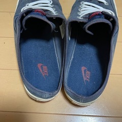 NIKEスリッポンスニーカー　27cm ネイビーの画像