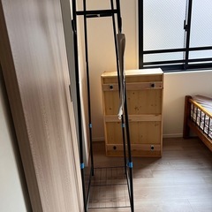 ハンガーラックの画像