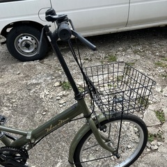 折りたたみ自転車の画像