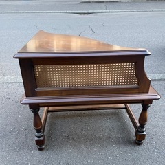 (美品)カリモク　テーブルの画像