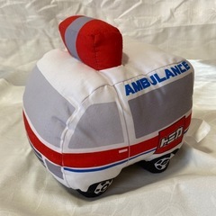 トミカぬいぐるみ救急車