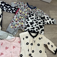 19着✨️秋冬春✨️ベビーおくるみと服 の画像