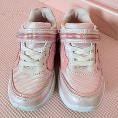 靴 スニーカー 17センチ 女の子 キラキラ ピンクの画像