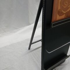 2,000→1,000円 ブックスタンド　本棚　シンプル　オシャレ　合成皮革　黒　メニュー置きにも　の画像