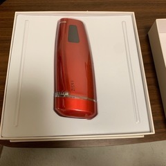 iPL 脱毛器 レッド