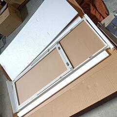 566fk 【未使用品・開封品】全身鏡 姿見 スタンドミラー 木製 折りたたみ 飛散防止 壁掛け 全身ミラー 玄関 (150x50cm ホワイト)

の画像