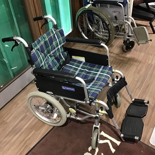 車いす　カワムラ　KA816B-N3 簡易モジュール車いす