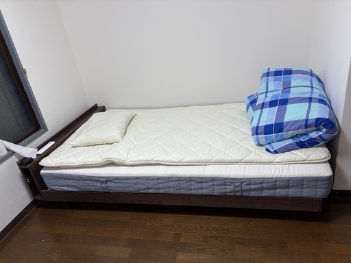 ベッドとマットレス