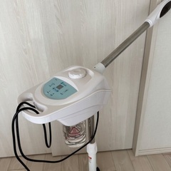 フェイシャルスチーマーの画像