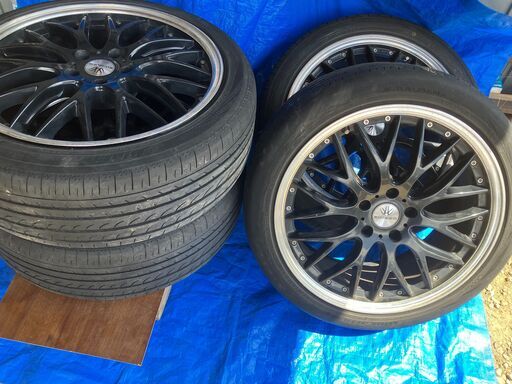 １９インチ２２５/４５R１９　タイヤホイール４本SET