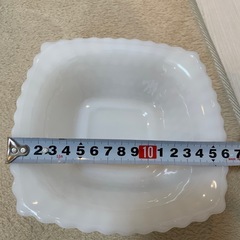 アンティーク ミルクガラス　食器 の画像