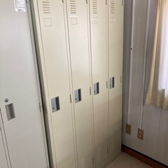【無料
】ロッカー複数台