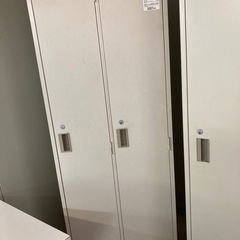 【無料
】ロッカー複数台の画像