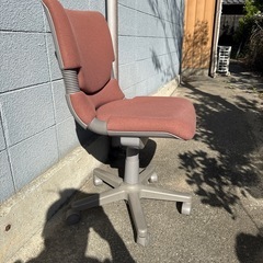 ビジネスチェア　昇降式の画像