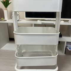 【決まりました】IKEA 3段収納キャスター　ホワイト　の画像