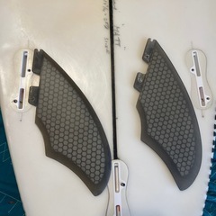 ツイン+1 サーフボード5’8 美品31.5L★特別割引中！の画像