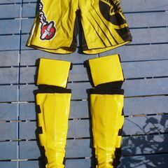 ハヤブサ/ファイトショーツ/サイズ34/数回使用・中古品・現状渡...