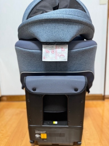 【簡易クリーニング済】aprica クルリラAD チャイルドシート ISOFIX 新生児〜18kgまで 回転式 ライトネイビー