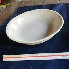 色々な柄大きさの陶器４つまとめての画像
