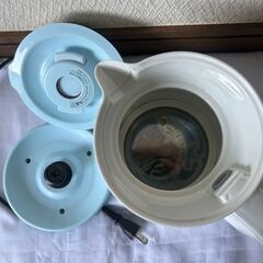 TIGER　タイガー魔法瓶　蒸気レス　電気ケトル　電気ポット　PCJ-A080　0.8L　2015年製の画像