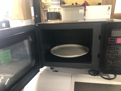 ?福岡市内配送設置無料✨?アイリスオーヤマ オーブンレンジ 16L ターンテーブル ブラック VAL-16T-B