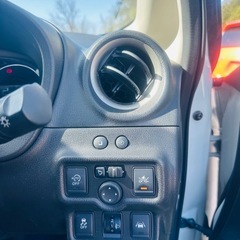  平成26年日産ノート距離　75,750KM  の画像